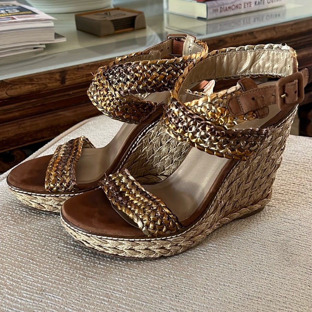 Stuart Weitzman great metallic Espadrille Sandals 7 1/2.